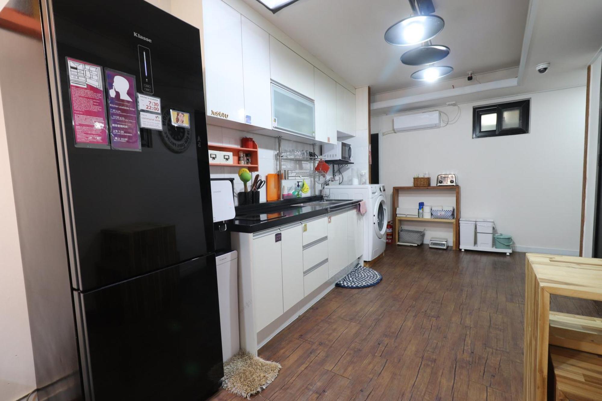 Just4U Guesthouse โซล ภายนอก รูปภาพ