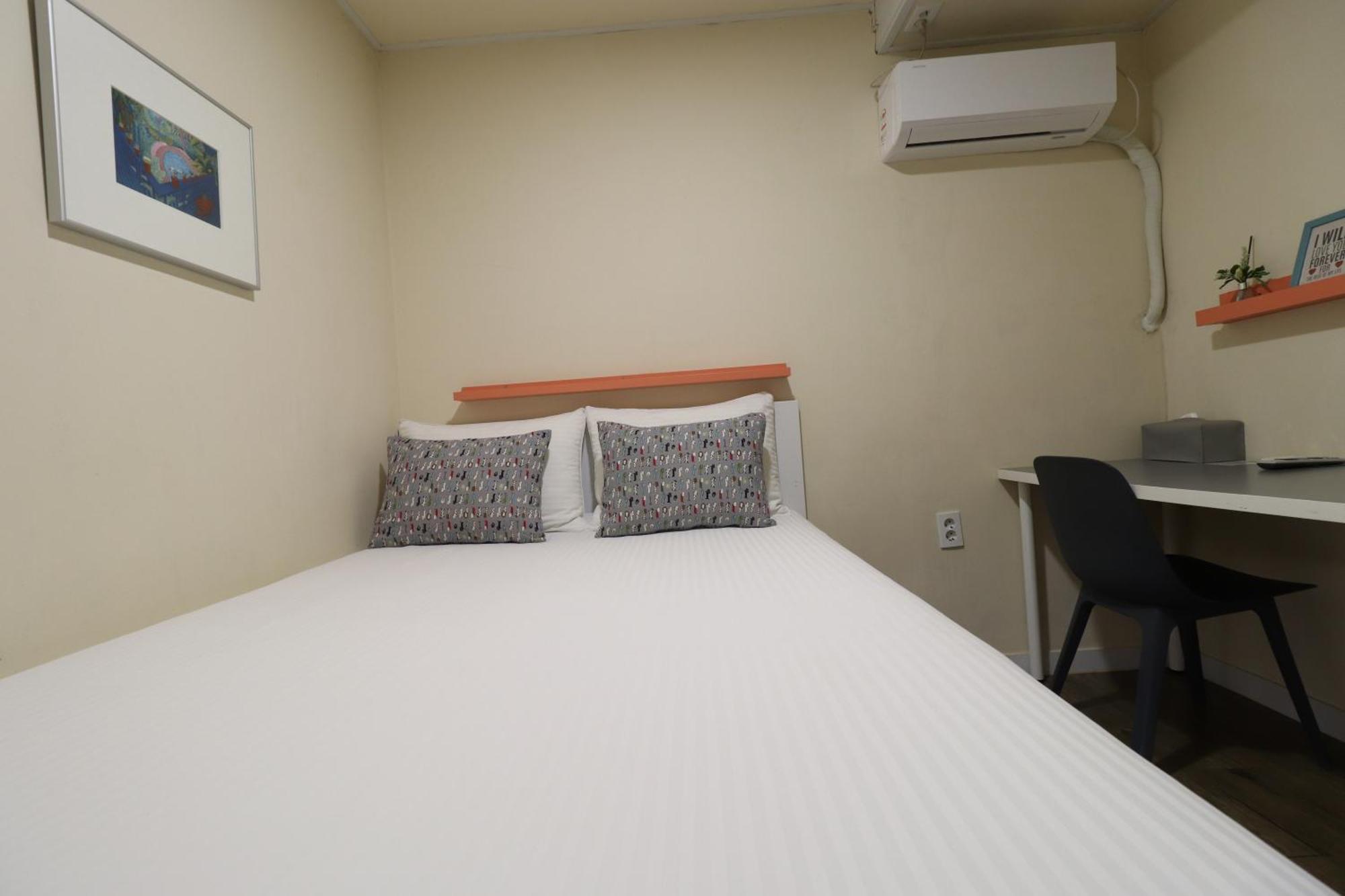 Just4U Guesthouse โซล ภายนอก รูปภาพ