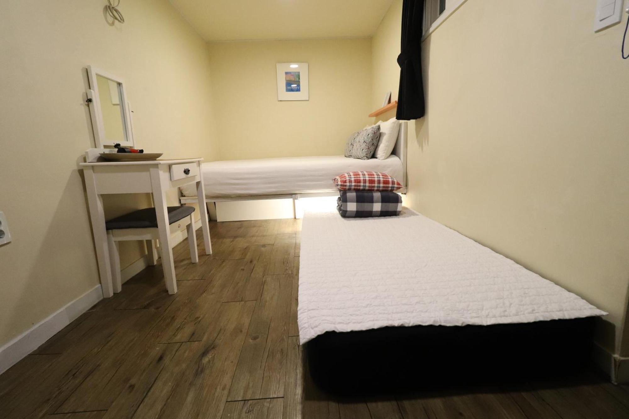Just4U Guesthouse โซล ภายนอก รูปภาพ