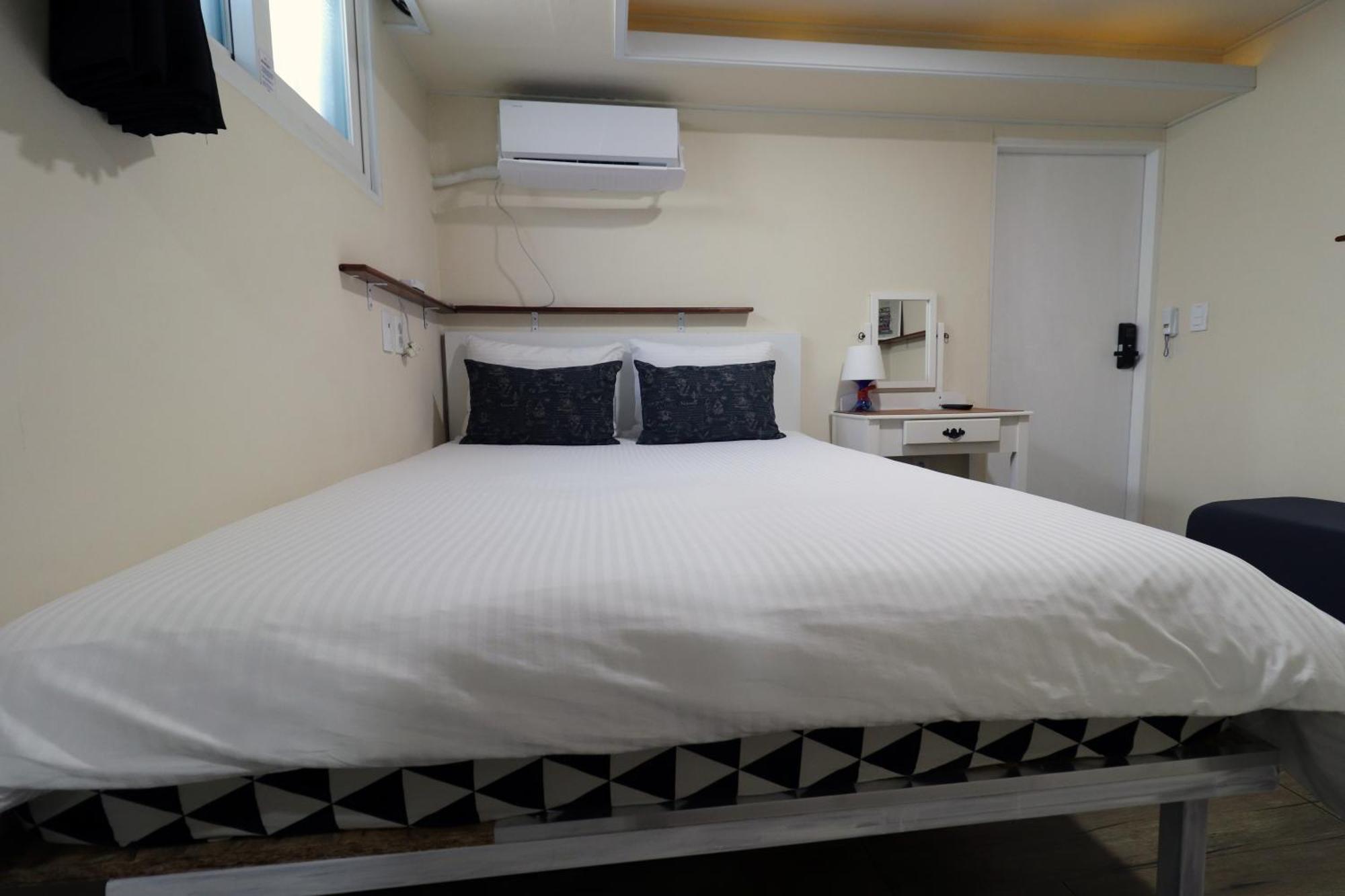 Just4U Guesthouse โซล ภายนอก รูปภาพ